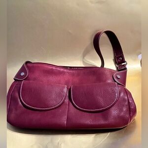 Maxx New York Red Leather Adjustable Strap Shoulder Bag Pockets 23"L x8" H x5" W